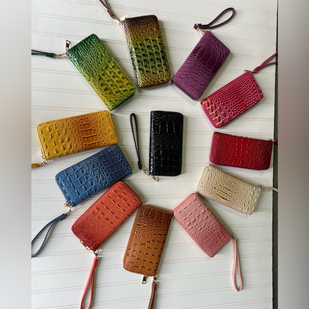 Tritexture Green & Brown Ombre Single Zipper Wallet with Strap - Picture 2 of 11